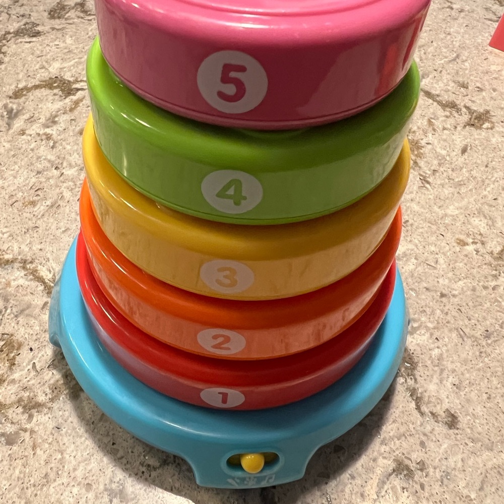 BEST LEARNING Stack & Learn - Developmental Educational Activity Stacking Toy - Picture 3 of 6